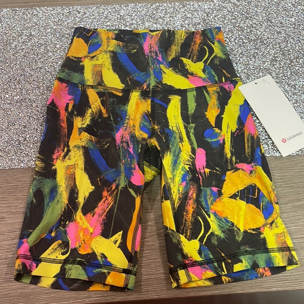 Lululemon Wunder Train Contour Fit High-Rise Short 8" Undertone Black Multi